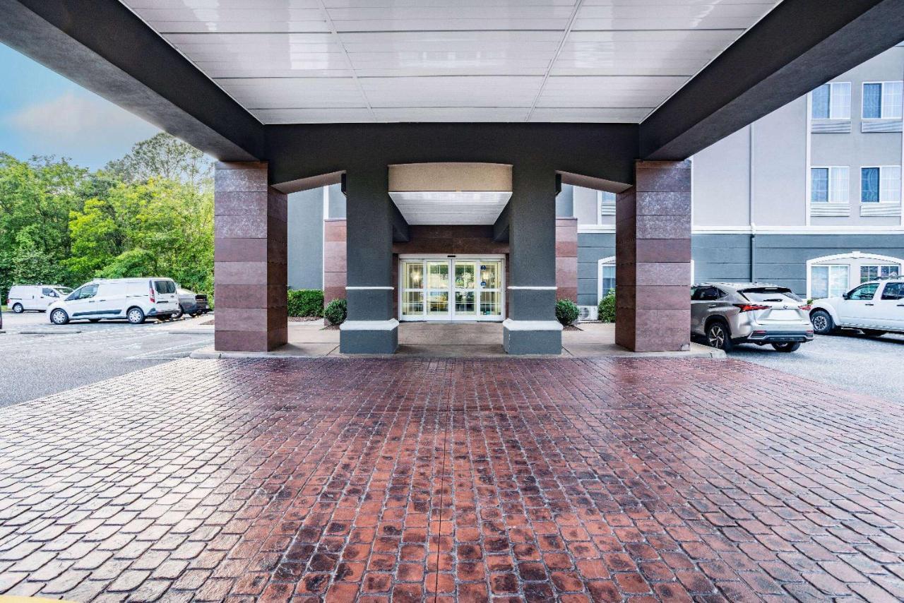 La Quinta Inn & Suites By Wyndham Норфолк Екстериор снимка