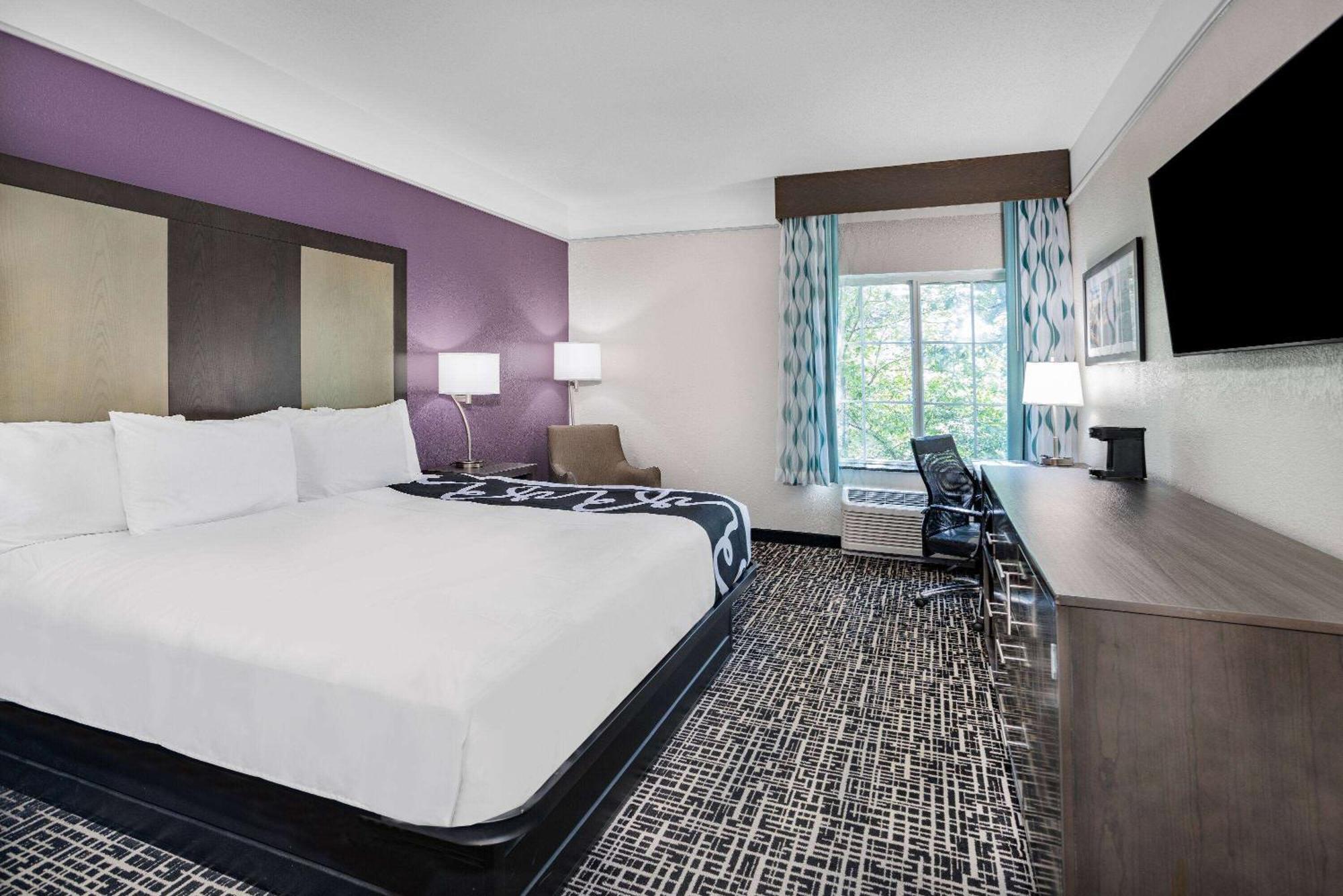 La Quinta Inn & Suites By Wyndham Норфолк Екстериор снимка