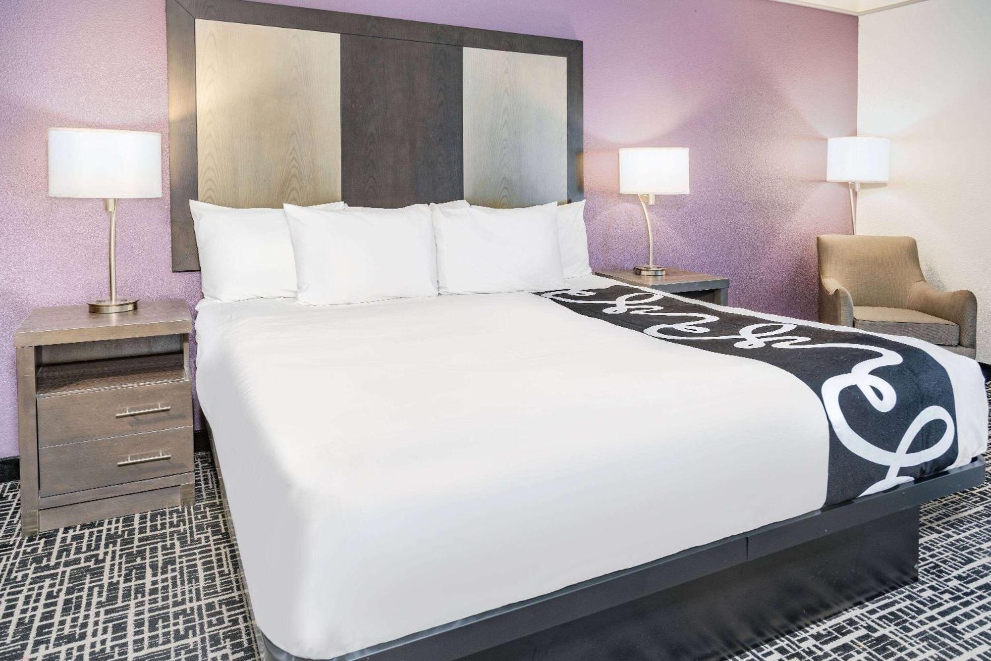 La Quinta Inn & Suites By Wyndham Норфолк Екстериор снимка