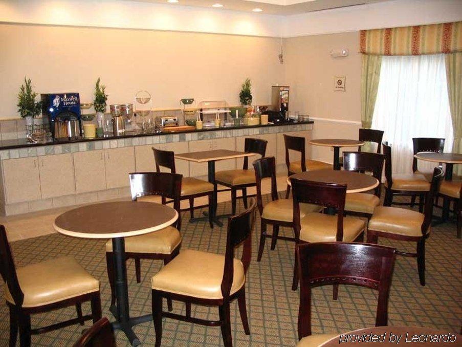La Quinta Inn & Suites By Wyndham Норфолк Екстериор снимка